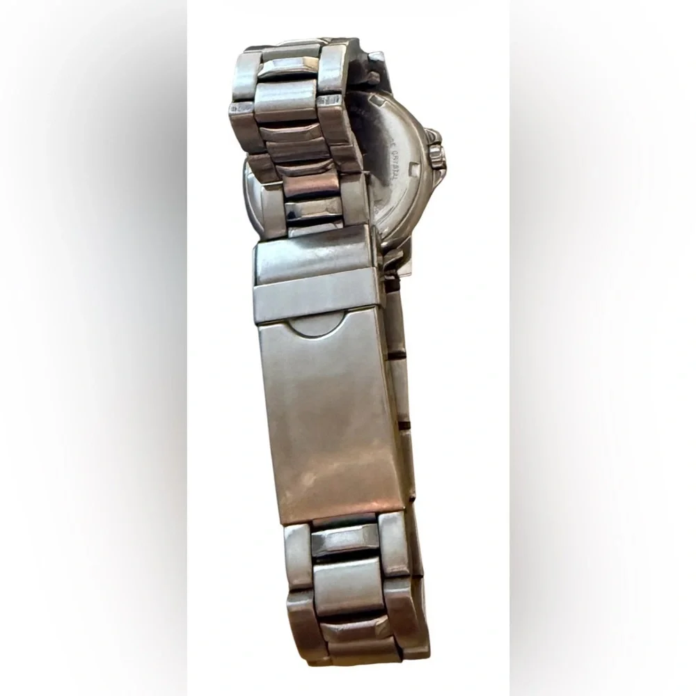VINTAGE TURLER SWISS MADE WOMEN’S WATCH 30mm SAPPHIRE 100 M STAINLESS STEEL